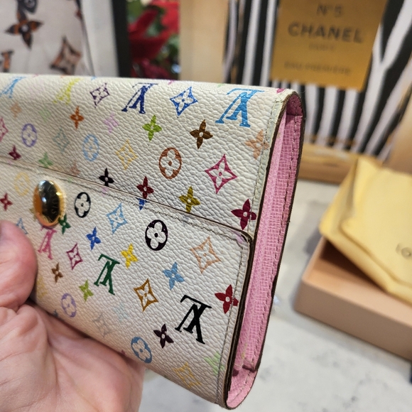 Louis Vuitton Murakami Wallet - Picture 9 of 12